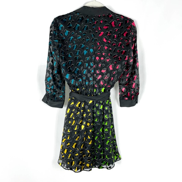 SOLD-Alice & Olivia Raja Shirt Dress - Picture 14 of 15